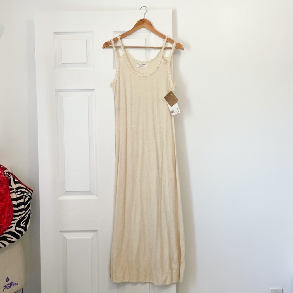 • Rare natural fiber Oscar Hackman knitwear embroidered flower strap dress •